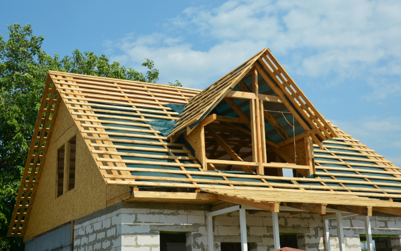 An image of house under construction.